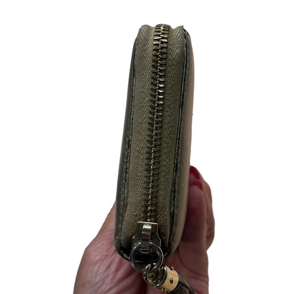 🏆HOST PICK - Gucci - SoHo Vintage gold Zippy wallet - GUC - Picture 4 of 16